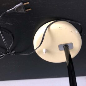 Lampe de bureau des années 60 beige en métal – Image 10