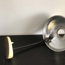 Lampe de bureau des années 60 beige en métal – Image 9